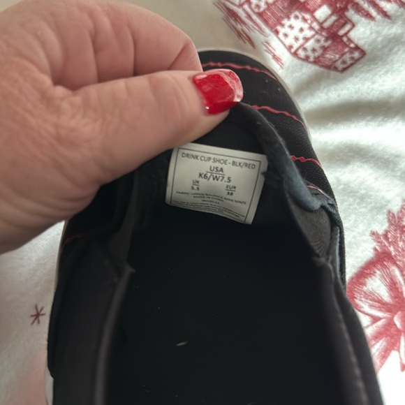 In-N -Out Black drink cup shoes, kids 6 women’s 7.5
Never worn - Picture 5 of 5